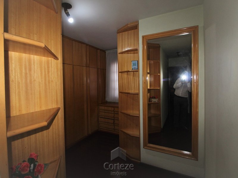 Casa à venda Novo Mundo com 360m² e 2 quartos por R$ 1.400.000 - 545656689-img-20190924-wa0050.jpg