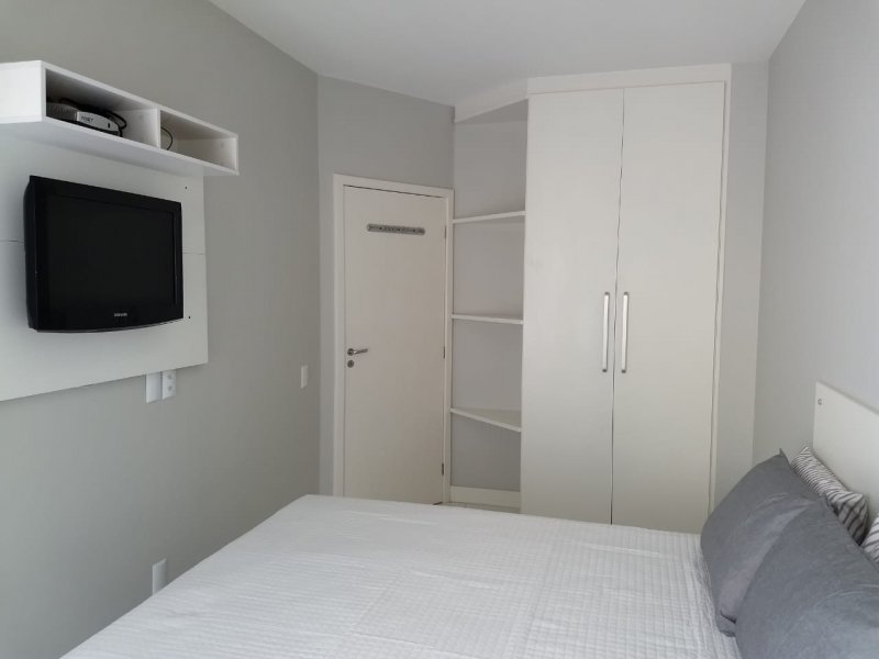 Apartamento à venda Ingleses do Rio Vermelho com 6380m² e 1 quarto por R$ 340.000 - 2924990-img-20181021-wa0025.jpg