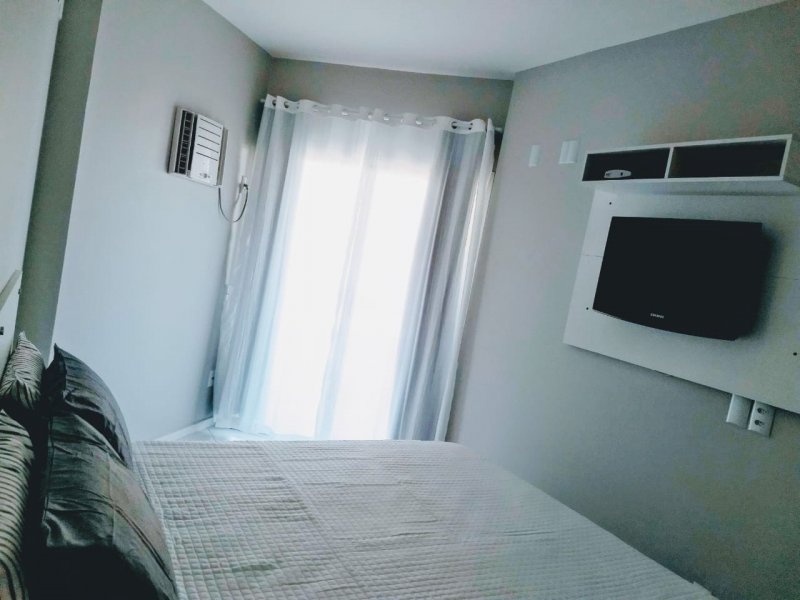 Apartamento à venda Ingleses do Rio Vermelho com 6380m² e 1 quarto por R$ 340.000 - 995185780-img-20181021-wa0033.jpg