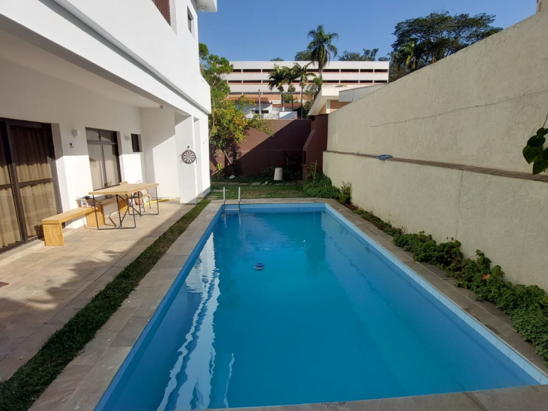 Casa à venda Real Parque com 420m² e 5 quartos por R$ 3.800.000 - piscina.jpg