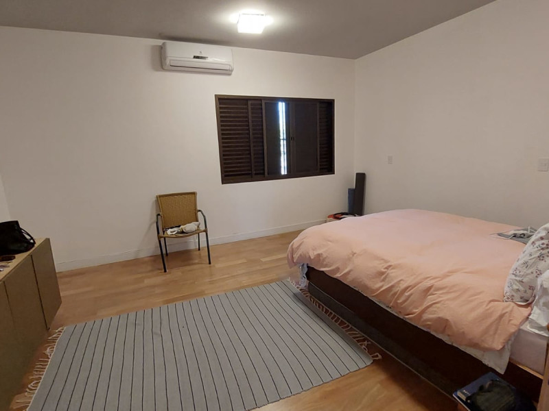 Casa à venda Real Parque com 420m² e 5 quartos por R$ 3.800.000 - suite-principal.jpg