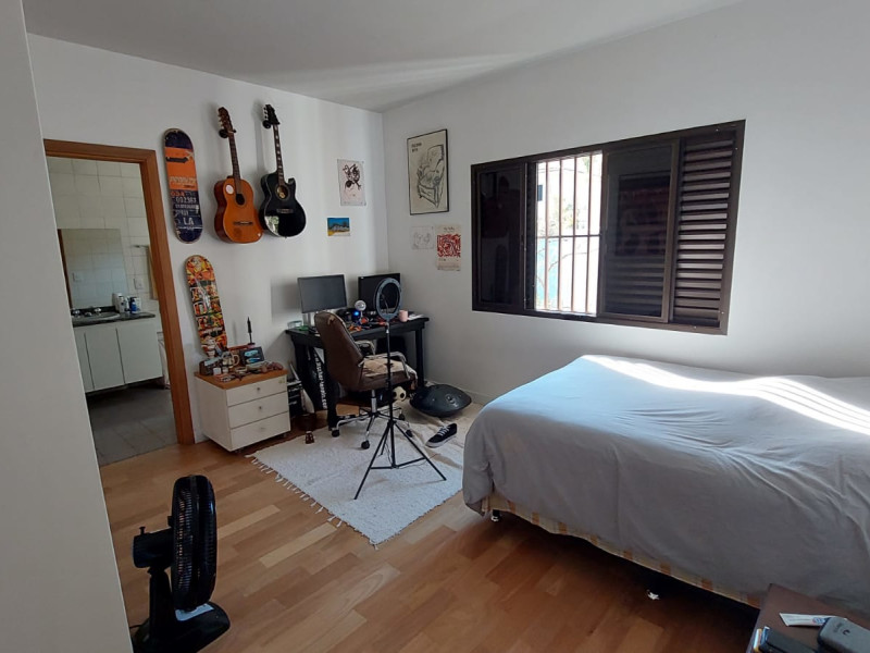 Casa à venda Real Parque com 420m² e 5 quartos por R$ 3.800.000 - suite1.jpg