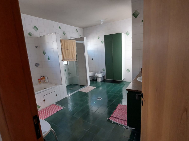 Casa à venda Real Parque com 420m² e 5 quartos por R$ 3.800.000 - suiteprincipalwc.jpg
