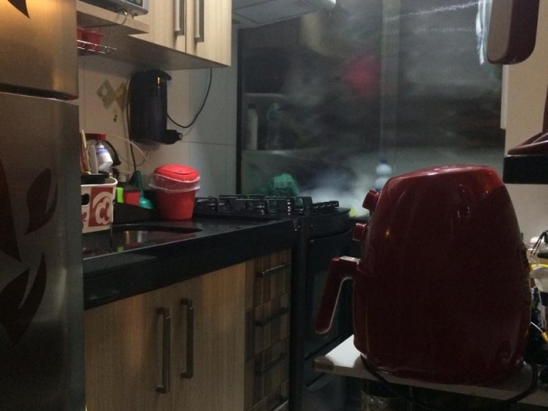 Apartamento à venda Vl. Rio de Janeiro com 43m² e 2 quartos por R$ 250.000 - 332542535-cozinha.jpg