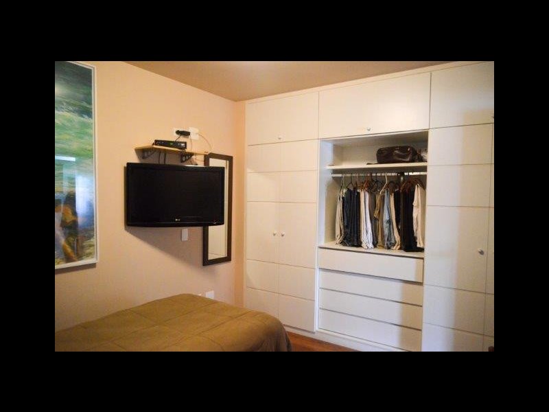 Apartamento à venda Campo Belo com 109m² e 3 quartos por R$ 1.090.000 - 419405080-armarios-suite-1.jpg