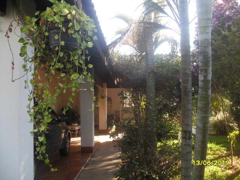 Casa à venda Centro com 282m² e 3 quartos por R$ 750.000 - 644183204-309.JPG