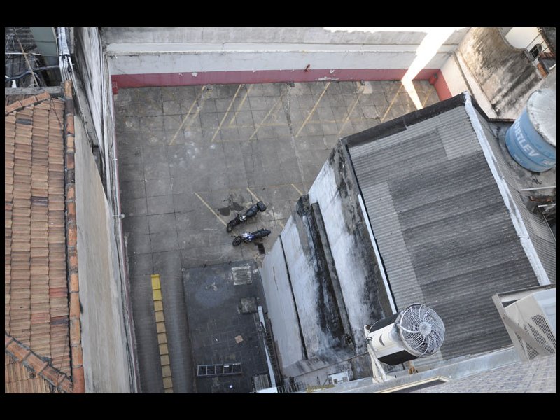 Comercial à venda Centro com 35m² e 1 quarto por R$ 200.000 - 1656543886-10d-estacionamento.JPG