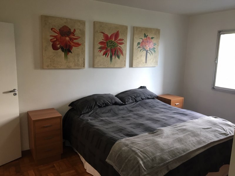 Apartamento à venda Jardim Paulistano com 84m² e 2 quartos por R$ 800.000 - 720779702-suite-visao-2.JPG