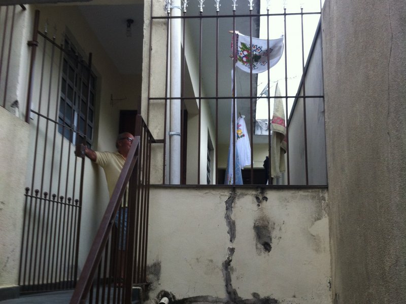 Casa à venda Jardim Peri com 120m² e 5 quartos por R$ 380.000 - 1844088891-img-3212.JPG