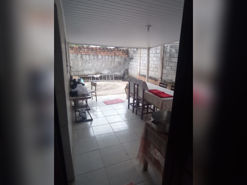 Casa à venda Chácaras Retiro com 375m² e 3 quartos por R$ 280.000 - 10c61de2-b1e8-46a3-9835-4fe2d9b9f455.jpeg