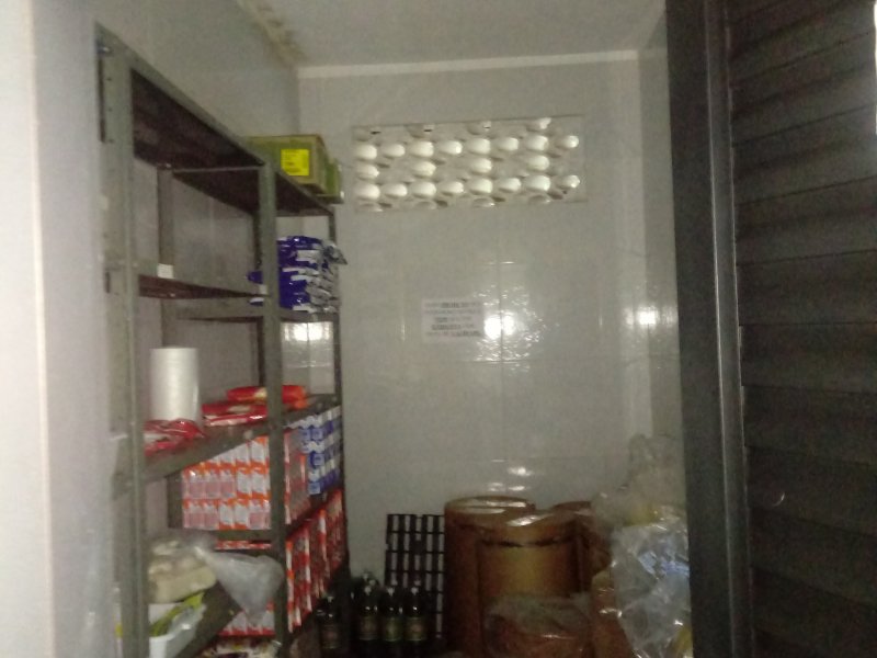 Comercial à venda Engenho do Mato com 450m² e  quartos por R$ 590.000 - 884953803-20191001-173841.jpg