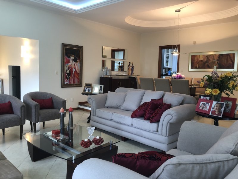 Casa à venda Carvoeira com 342m² e 5 quartos por R$ 1.700.000 - 1286041292-1ff477b5-c547-4c4d-915c-781891482b05.jpeg