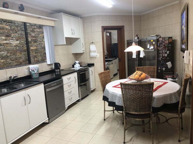 Casa à venda Carvoeira com 342m² e 5 quartos por R$ 1.700.000 - 1882803667-aa4c1ee3-9661-473a-ae65-b1f21ac91442.jpeg