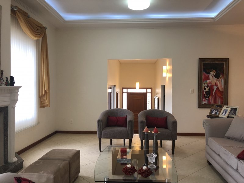 Casa à venda Carvoeira com 342m² e 5 quartos por R$ 1.700.000 - 2080862812-75928a89-5fda-486e-9020-87cc33422bca.jpeg