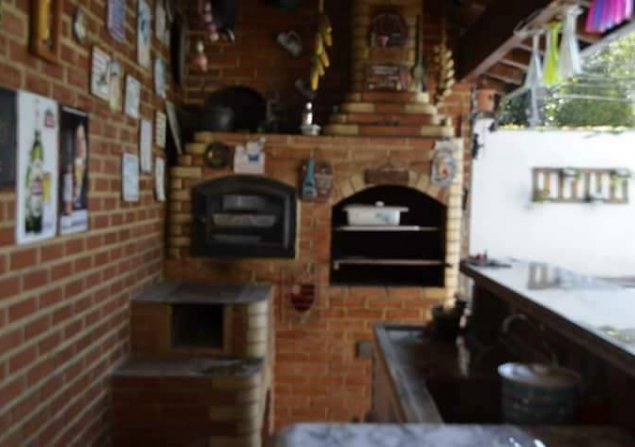 imóvel com 250m²