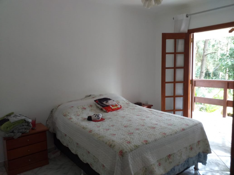 Casa à venda Éden com 800m² e 3 quartos por R$ 600.000 - 1876399696-012.png