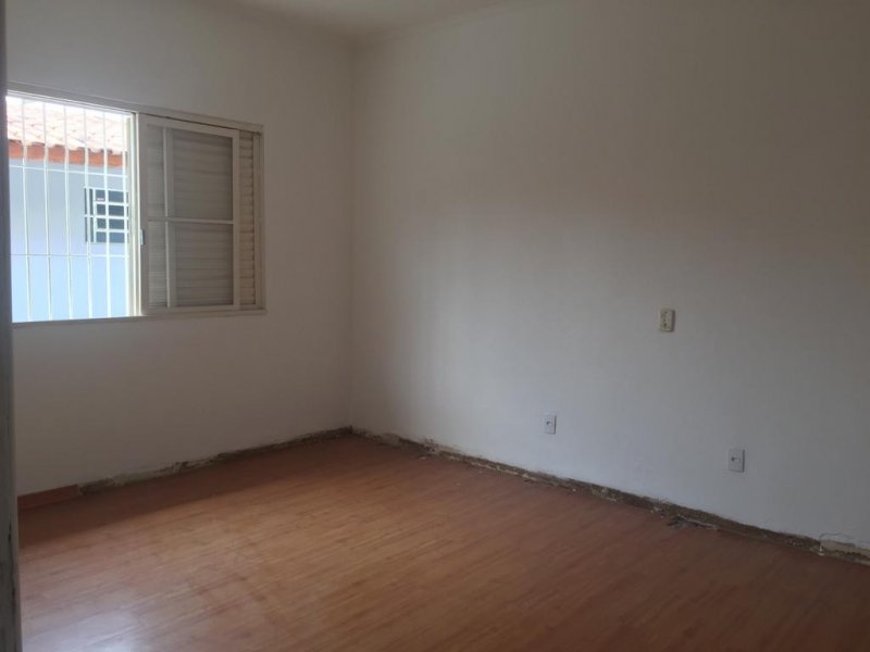 Casa à venda Jardim Nova Europa com 209m² e 4 quartos por R$ 590.000 - 2062965868-img-20190930-wa0023.jpg