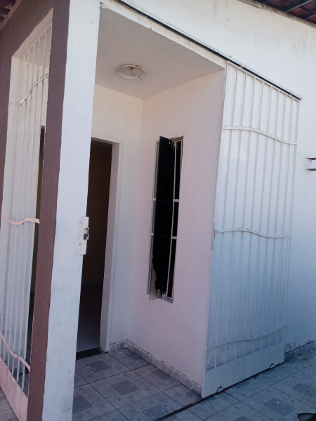Casa de condomínio à venda Centro com 56m² e 2 quartos por R$ 130.000 - 1489411784-img-20220206-145918804-mp.jpg