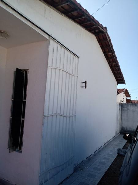 Casa de condomínio à venda Centro com 56m² e 2 quartos por R$ 130.000 - 1961354550-img-20220206-145922054-mp.jpg