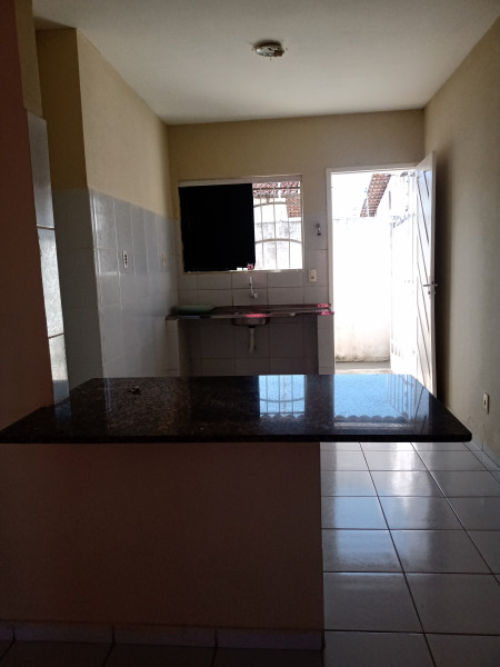 Casa de condomínio à venda Centro com 56m² e 2 quartos por R$ 130.000 - 820768522-img-20220206-150208543-mp.jpg