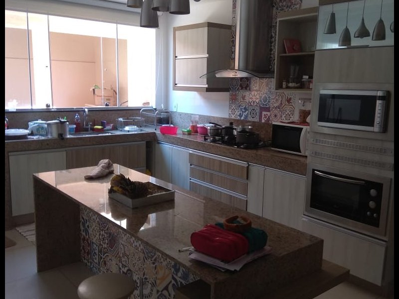 Casa à venda Bandeirantes com 400m² e 5 quartos por R$ 1.200.000 - 1006323815-09720afa-fbb8-4733-9e10-80733d97a425.jpg