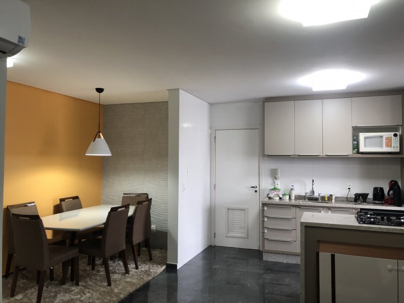 Apartamento à venda Centro com 122m² e 3 quartos por R$ 990.000 - 1717449328-db70a871-2289-4bcb-ba2f-c1a557a8fa11.jpeg