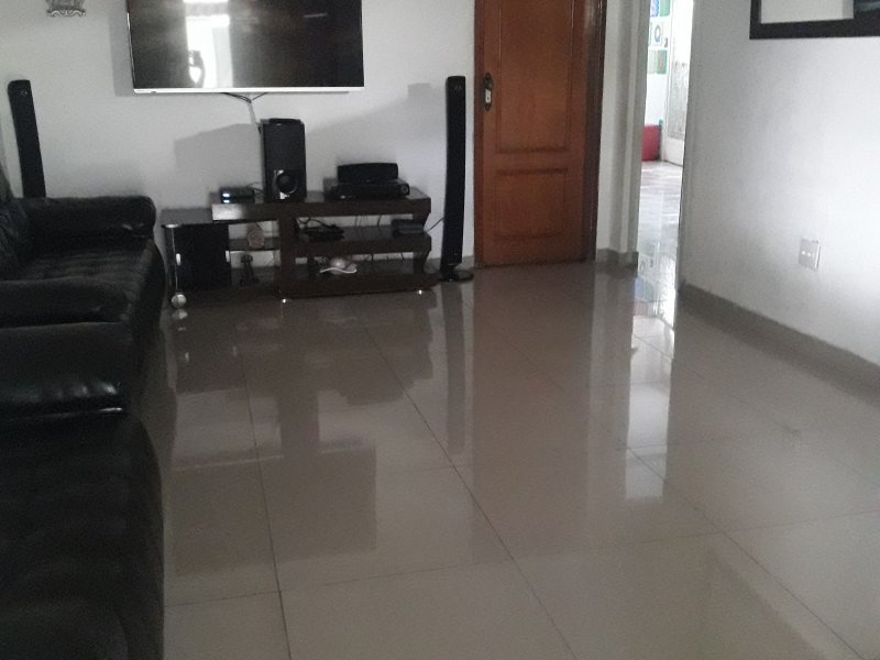 Casa à venda Realengo com 572m² e 3 quartos por R$ 370.000 - 2019227740-20191003-144206.jpg