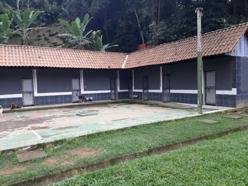 Casa à venda Chácaras São Cristóvão com 600m² e 4 quartos por R$ 1.600.000 - 135453918-2516413c-b76e-4088-a9b8-583c02b39b16.JPG