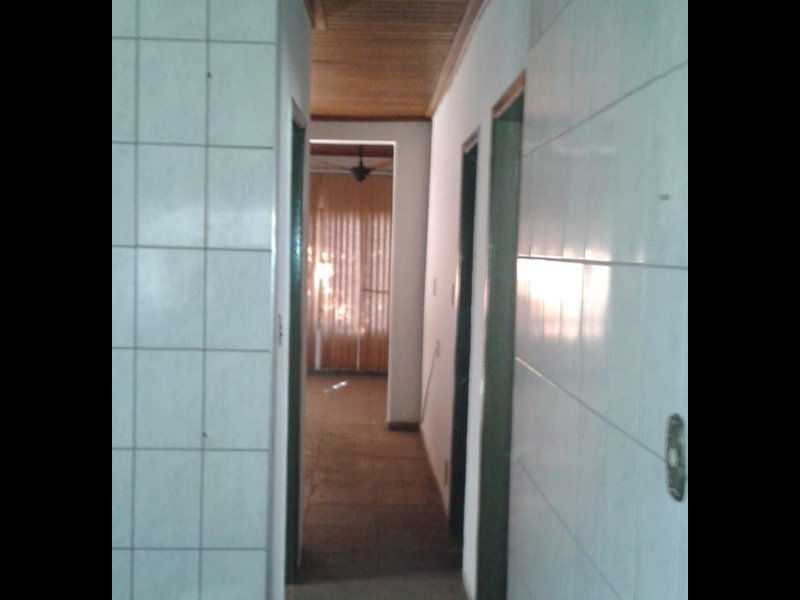 Apartamento à venda Conj. Joao Pimenta com 155m² e 3 quartos por R$ 120.000 - 2088068843-casa-7-corredor.jpg