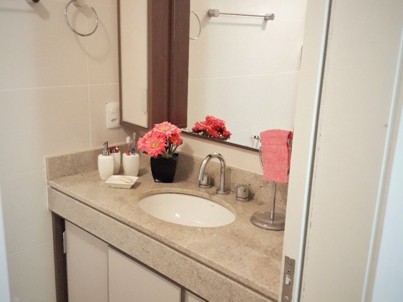 imóvel com 64m² - Agronômica - Florianópolis
