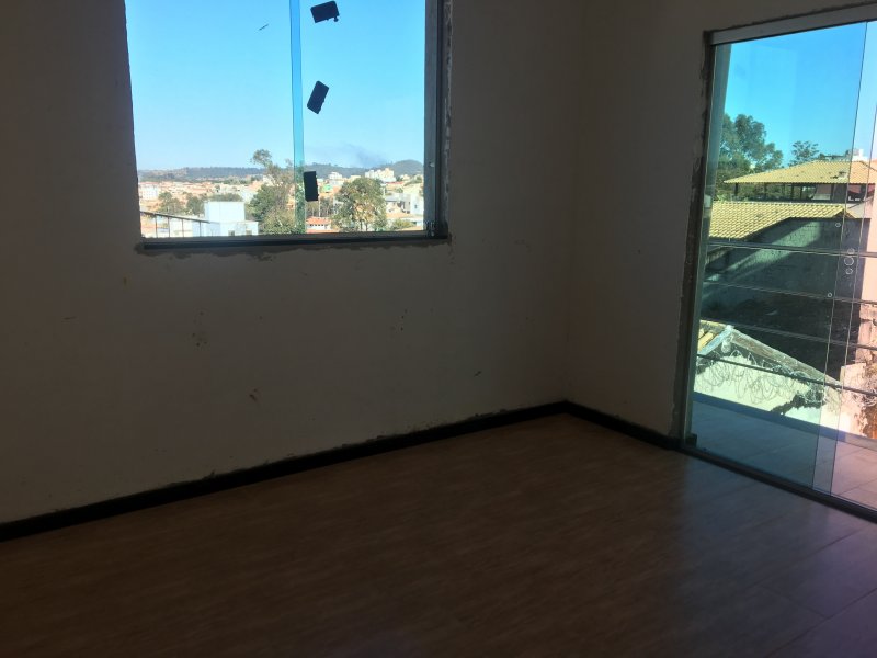 Casa à venda Xangri-La com 180m² e 3 quartos por R$ 460.000 - 1070946414-ee08728c-3b41-4072-8971-189cf0b7e219.jpeg