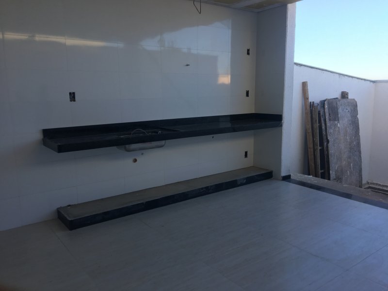 Casa à venda Xangri-La com 180m² e 3 quartos por R$ 460.000 - 115379644-eec89c3c-69aa-4948-8366-eee2e3419355.jpeg