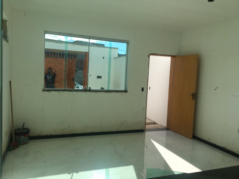 Casa à venda Xangri-La com 180m² e 3 quartos por R$ 460.000 - 1635599403-e2ed279b-719f-43c9-b1f7-6d907d6db8bc.jpeg