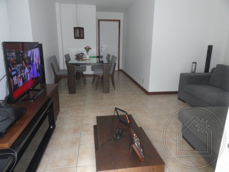 imóvel com 75m² - Itaipu - Niterói