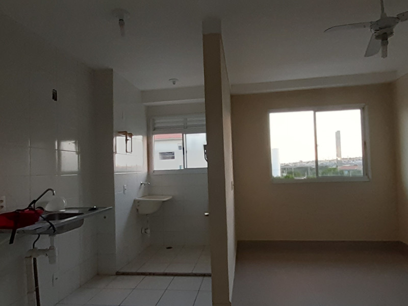 Apartamento à venda Parque dos Pinheiros com 50m² e 2 quartos por R$ 140.000 - 20210206-184734.jpg