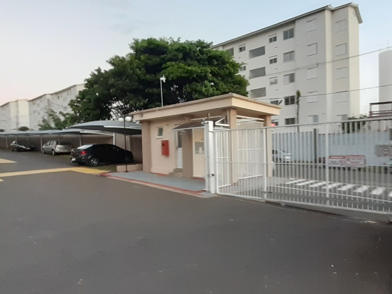 Apartamento à venda Parque dos Pinheiros com 50m² e 2 quartos por R$ 140.000 - 20210206-185752.jpg