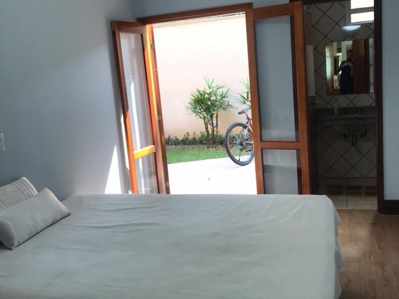 Casa de condomínio à venda Massaguaçu com 210m² e 4 quartos por R$ 860.000 - 1741139754-f4f4c4c1-c871-44d6-9aa7-e00a37a231df.jpeg