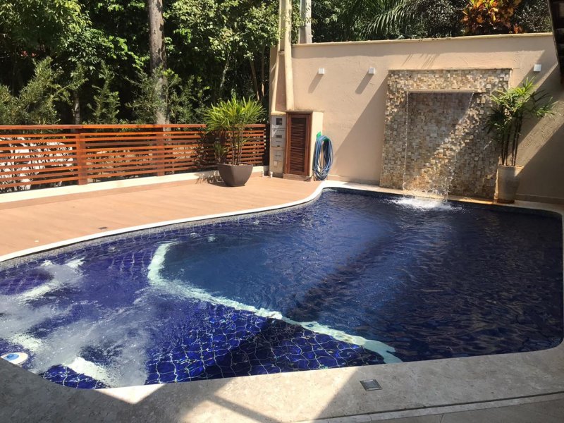 Casa de condomínio à venda Massaguaçu com 210m² e 4 quartos por R$ 860.000 - 825548059-315c0be6-4f35-42d8-b037-c2cb8d5f28c6.jpeg