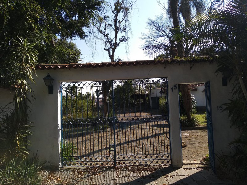 imóvel com 400m² - Parque Primavera - Carapicuiba
