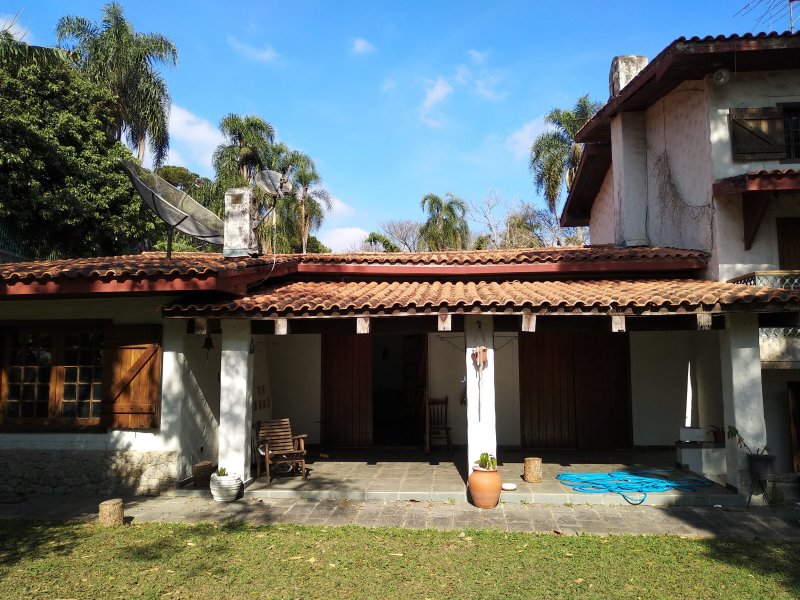 imóvel com 400m² - Parque Primavera - Carapicuiba