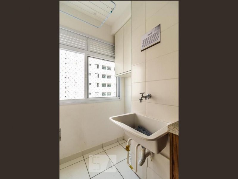 Apartamento à venda Água Branca com 30m² e 1 quarto por R$ 260.000 - 500631924-lavanderia.jpg