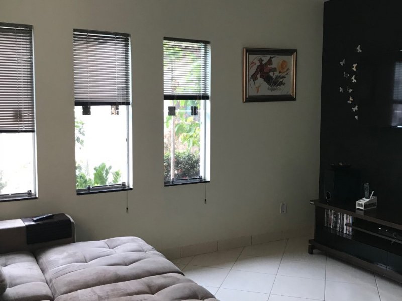 Casa de condomínio à venda Jardim Imperial com 180m² e 3 quartos por R$ 359.000 - 141127998-thumbnail-file.jpg