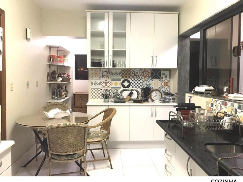 Apartamento à venda Centro com 283m² e 4 quartos por R$ 790.000 - 143654629-80e838b8-1d1c-4f0a-9483-f38afed21b96.jpeg