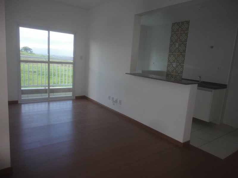 Apartamento à venda Portal das Colinas com 70m² e 2 quartos por R$ 330.000 - 162506135-dsc01674.JPG