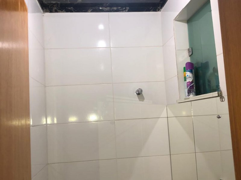Casa à venda Glória com 262m² e 4 quartos por R$ 520.000 - 2068920362-img-20191009-wa0033.jpg