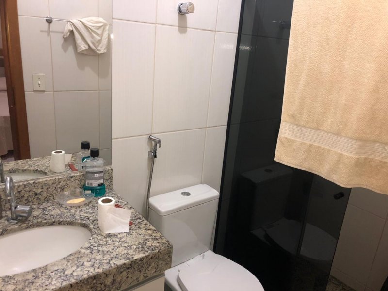 Casa à venda Glória com 262m² e 4 quartos por R$ 520.000 - 576124255-img-20191009-wa0025.jpg