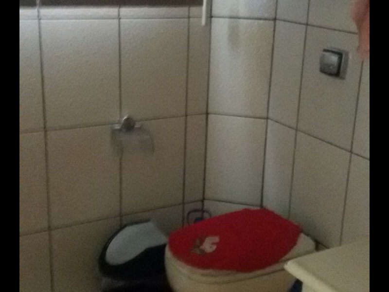 Casa à venda Canhema com 330m² e 4 quartos por R$ 460.000 - 752791712-20-banheiro-da-edicula.jpg