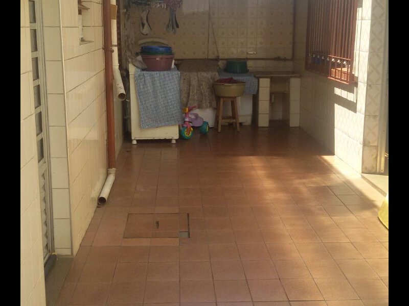 Casa à venda Canhema com 330m² e 4 quartos por R$ 460.000 - 992124322-17-edicula-e-area-de-servico.jpg