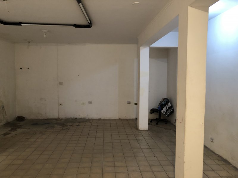 Casa à venda Vila Gustavo com 250m² e 3 quartos por R$ 900.000 - 1578212977-62740c3a-2c12-424a-9a59-4685d82cb80a.jpeg