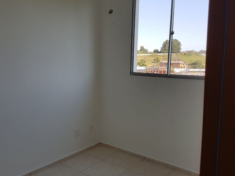 Apartamento à venda Rubem Berta com 60m² e 2 quartos por R$ 159.900 - 525131461-img-20180305-wa0008.jpg